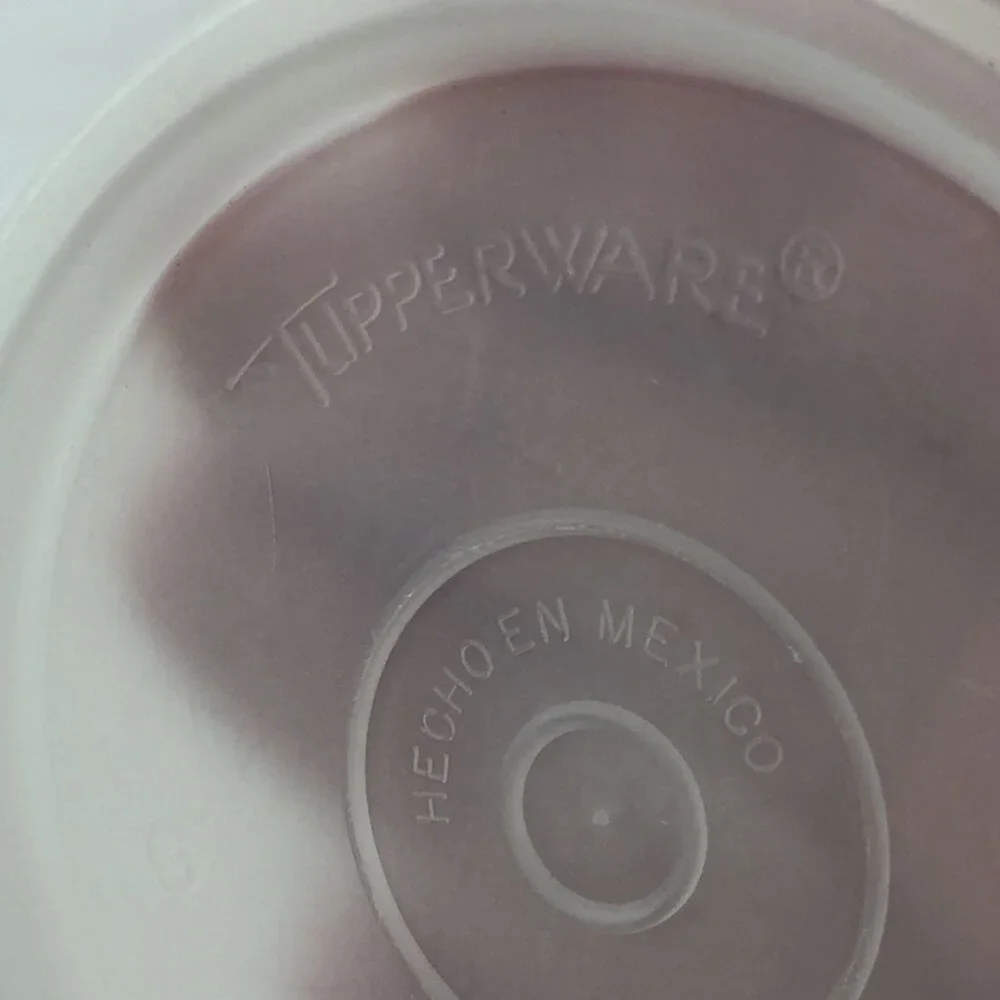 Tupperware Three White Clear Lid Seal G 3